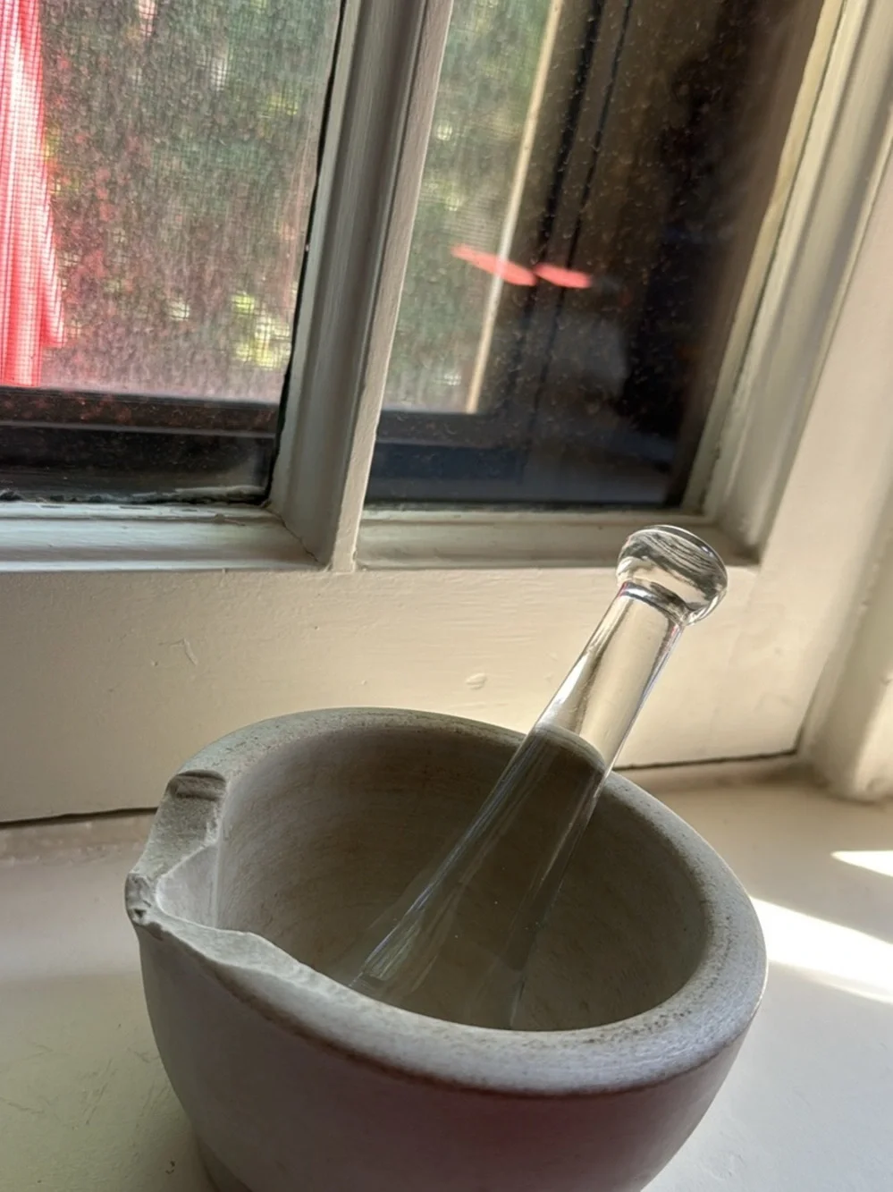 Matte White Ceramic Mortar and Pestle Bowl with Glass Pestle